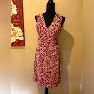 Caslon V-Neck Faux Wrap Dress in Brick Red & Oatmeal, size Small